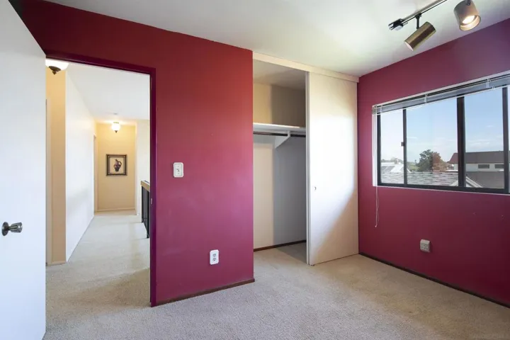6136 Radcliffe Drive, San Diego, California 92122