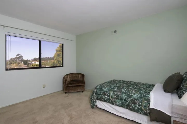 6136 Radcliffe Drive, San Diego, California 92122