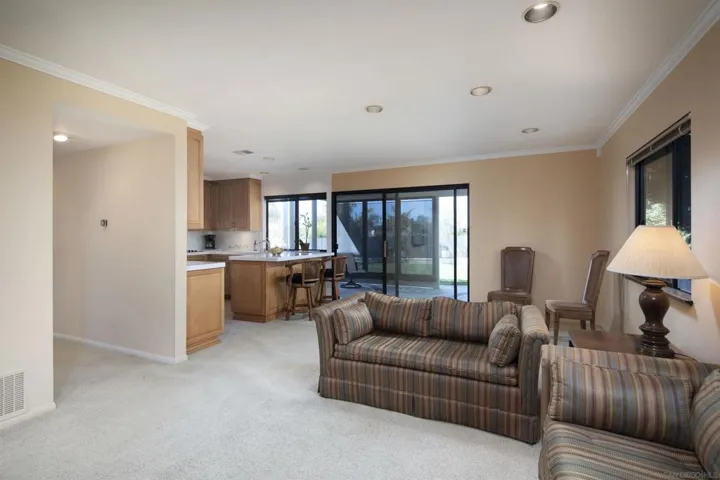 6136 Radcliffe Drive, San Diego, California 92122