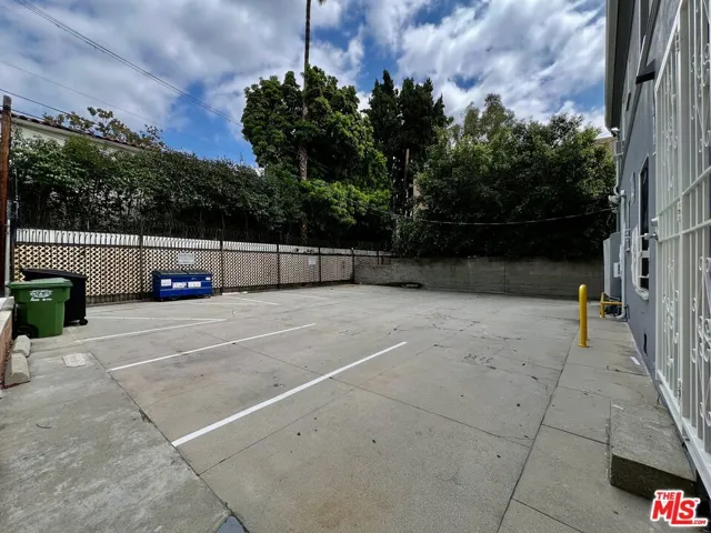 1726 El Cerrito Place 2, Los Angeles, California 90028