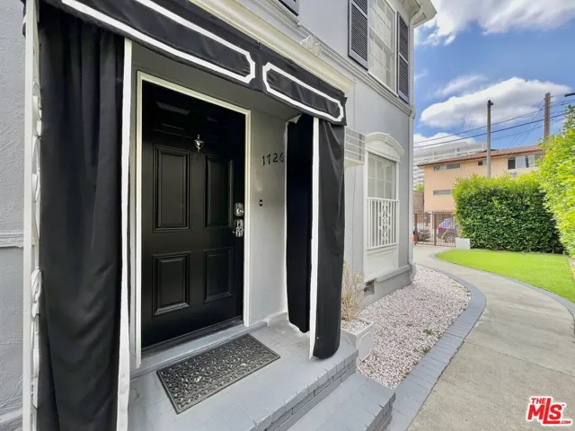 1726 El Cerrito Place 2, Los Angeles, California 90028