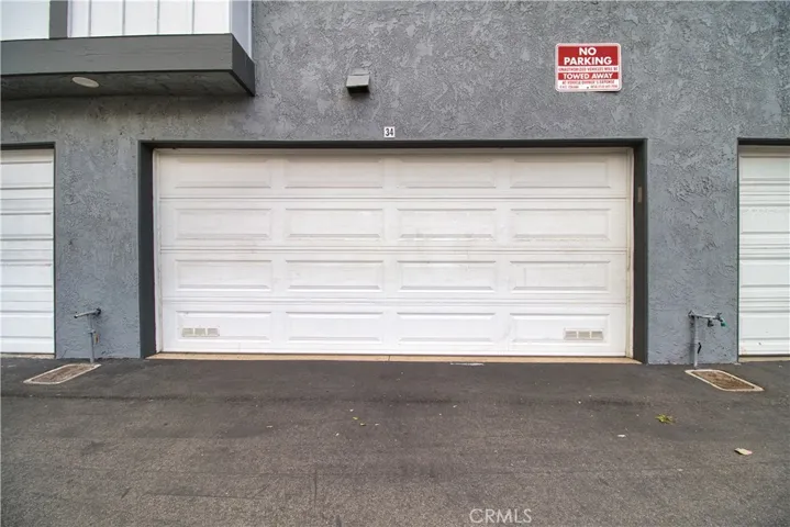 2 car garage