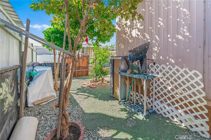 390 W 7th St 45, San Jacinto, California 92583