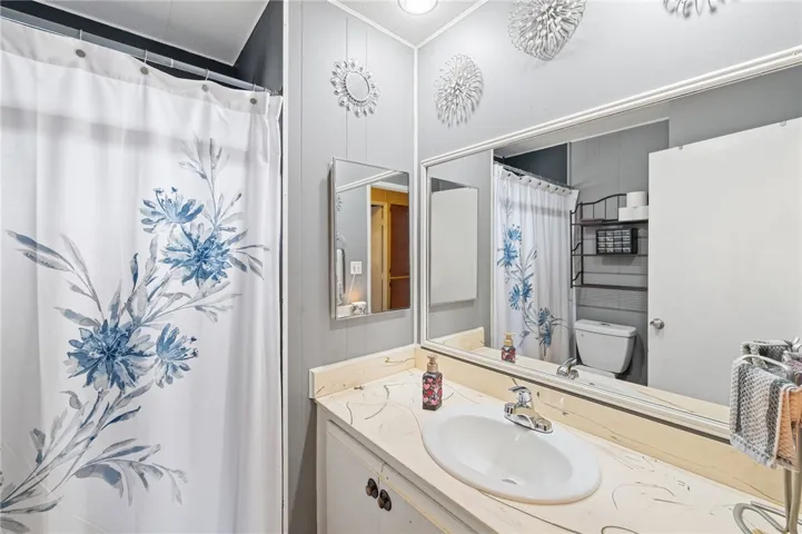 390 W 7th St 45, San Jacinto, California 92583