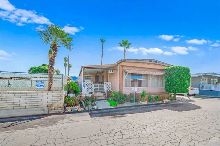 390 W 7th St 45, San Jacinto, California 92583