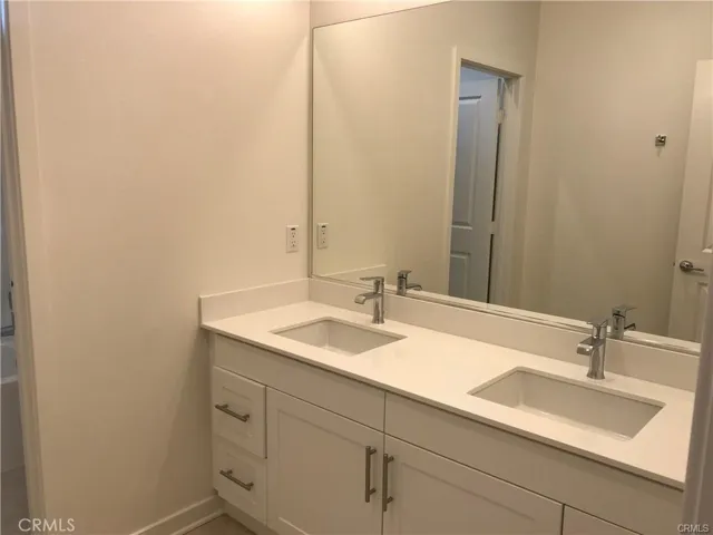 13835 Rio Bravo Avenue, Chino, California 91710