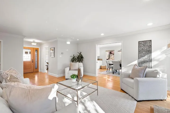 1212 Yorkshire Drive, Cupertino, California 95014