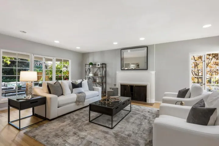 450 N California Avenue, Palo Alto, California 94301
