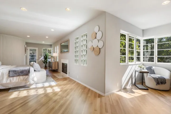 450 N California Avenue, Palo Alto, California 94301
