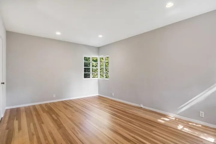 450 N California Avenue, Palo Alto, California 94301