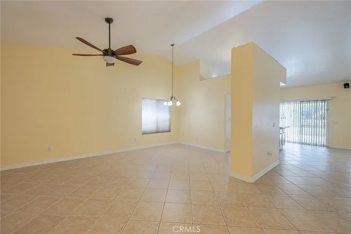 2042 W Avenue K13, Lancaster, California 93536