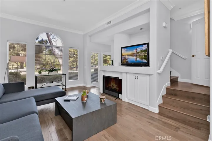 12 Palmieri Aisle, Irvine, California 92606