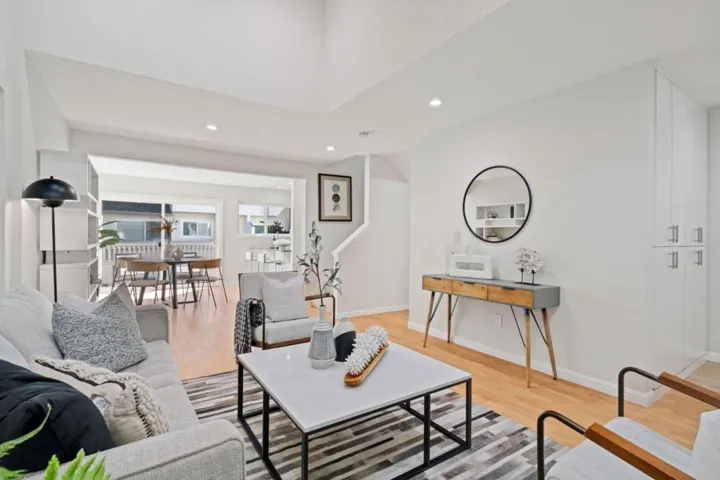 688 S Garland Terrace, Sunnyvale, California 94086