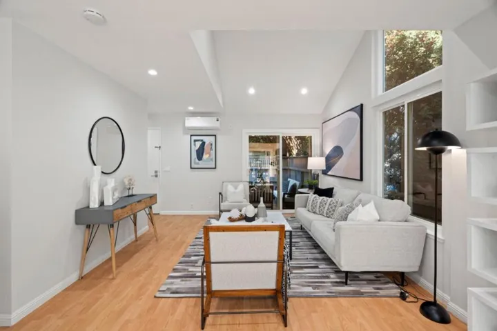688 S Garland Terrace, Sunnyvale, California 94086