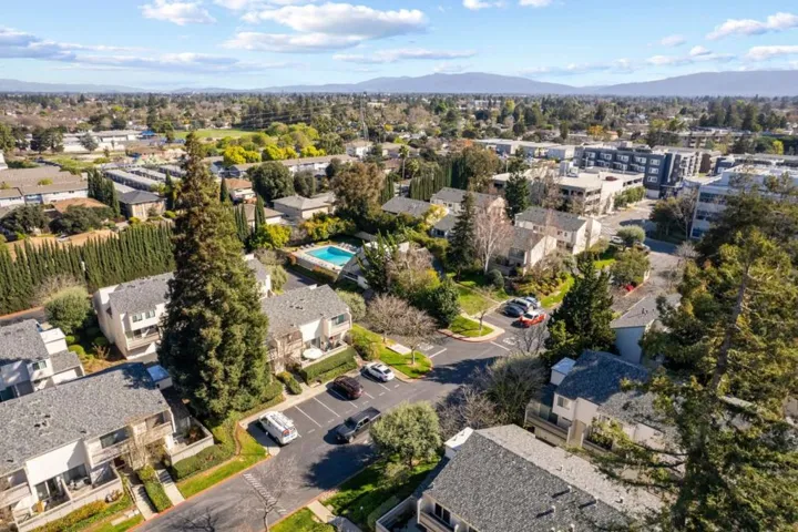 688 S Garland Terrace, Sunnyvale, California 94086
