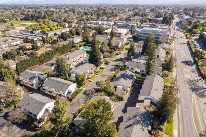 688 S Garland Terrace, Sunnyvale, California 94086