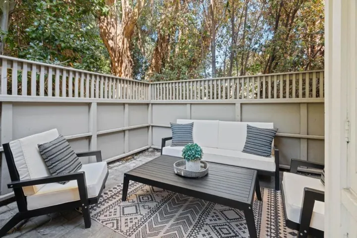 688 S Garland Terrace, Sunnyvale, California 94086