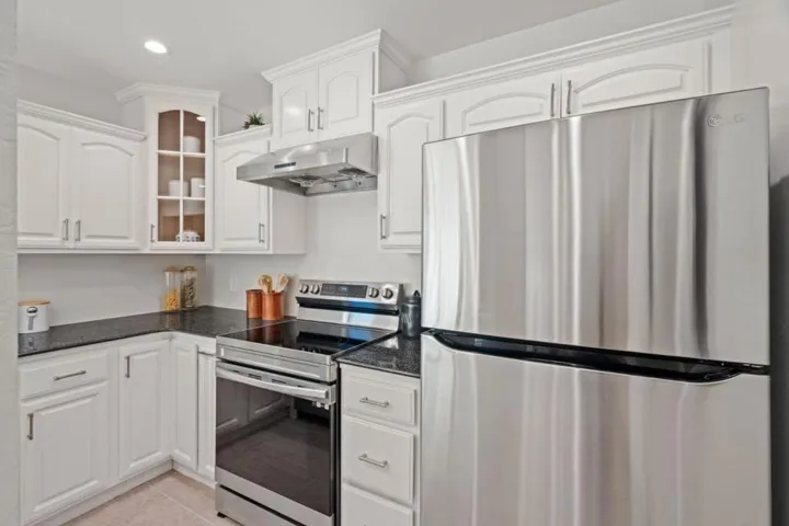 688 S Garland Terrace, Sunnyvale, California 94086