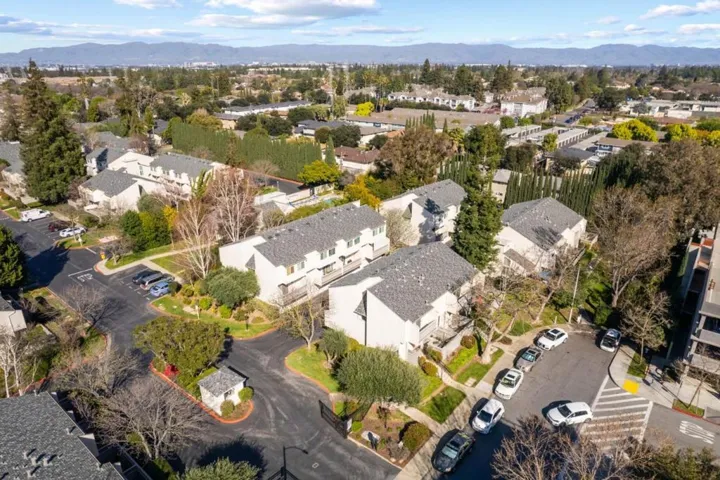 688 S Garland Terrace, Sunnyvale, California 94086