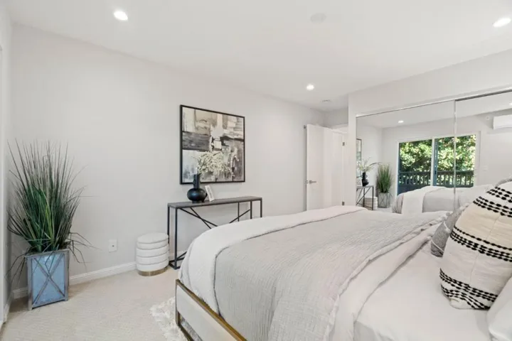 688 S Garland Terrace, Sunnyvale, California 94086