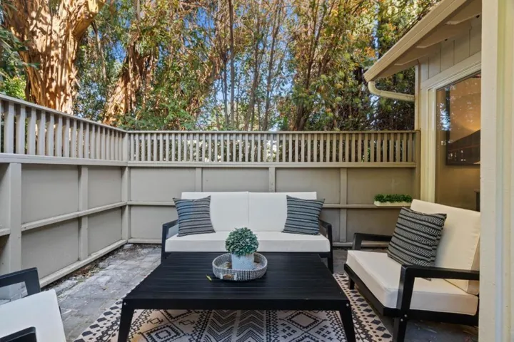 688 S Garland Terrace, Sunnyvale, California 94086
