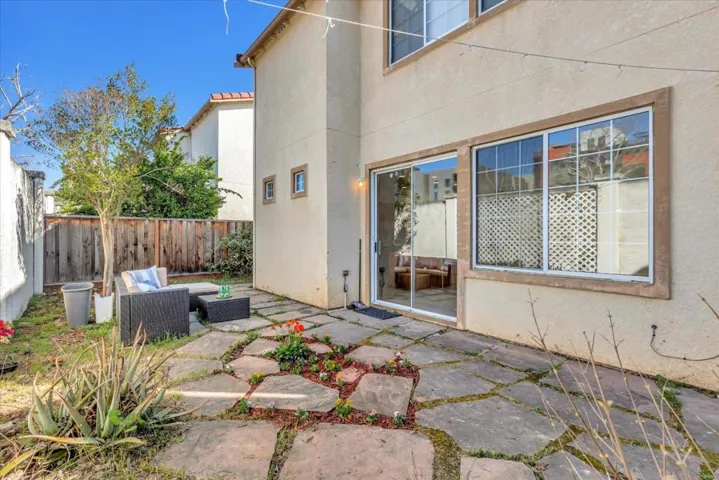 648 Villa Centre Way, San Jose, California 95128