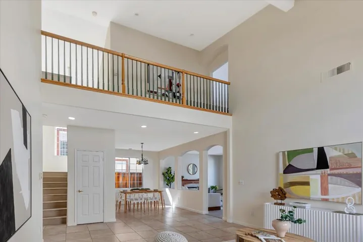 648 Villa Centre Way, San Jose, California 95128