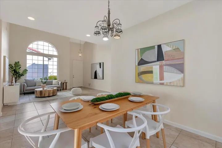 648 Villa Centre Way, San Jose, California 95128