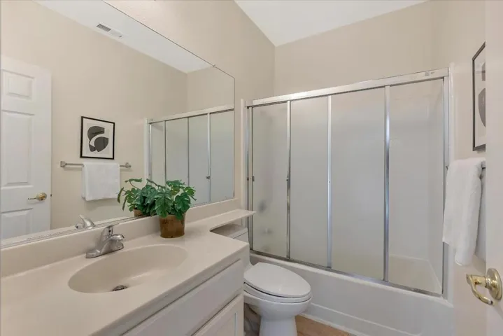648 Villa Centre Way, San Jose, California 95128