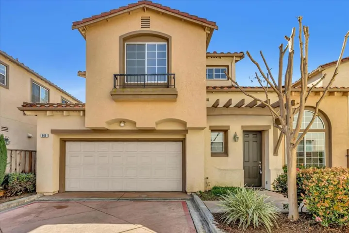 648 Villa Centre Way, San Jose, California 95128