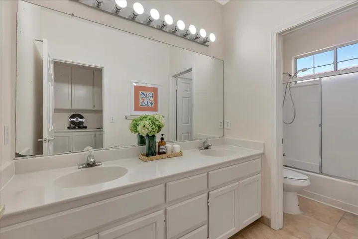 648 Villa Centre Way, San Jose, California 95128