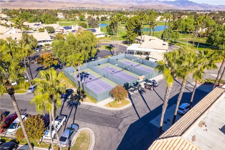 Paddle Tennis Courts at Main Clubhouse