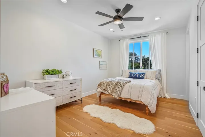 820 Calle De Arboles, Redondo Beach, California 90277