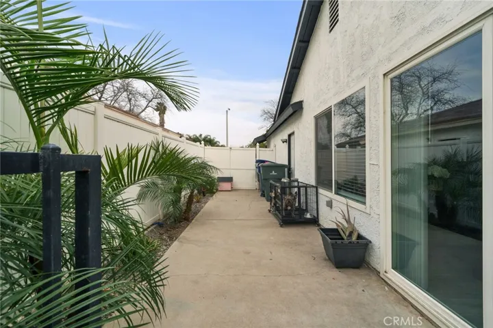 SIDE BACKYARD