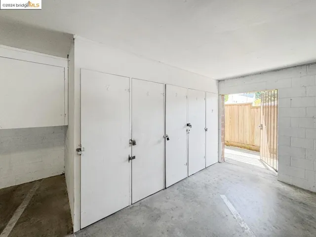 1145 Washington Ave, Albany, California 94706
