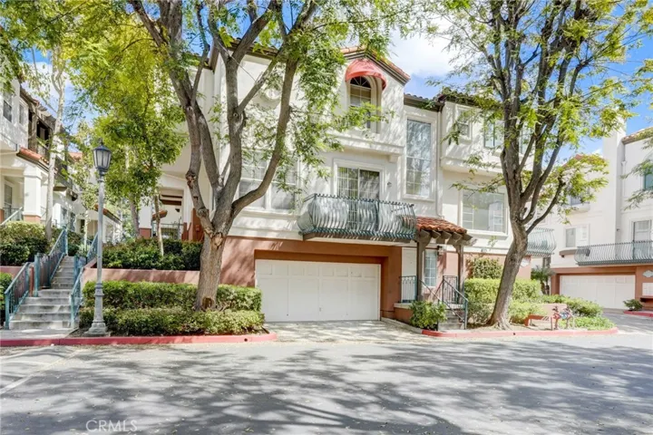 2873 Player Lane, Tustin, California 92782