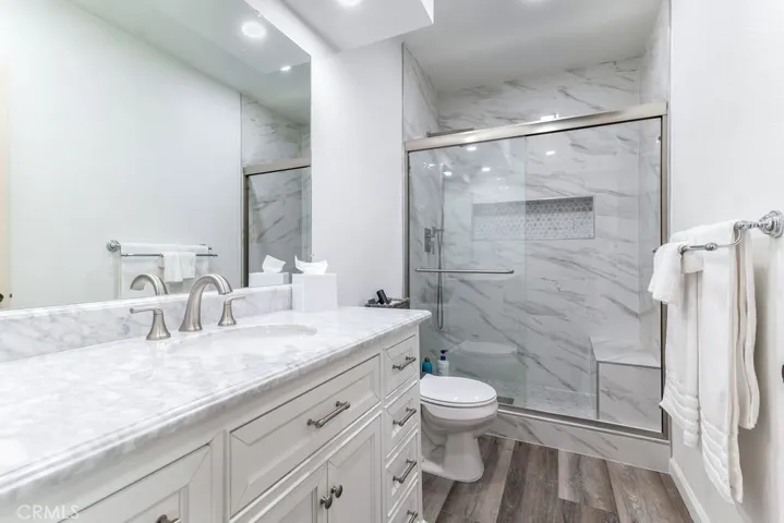 9740 Sepulveda Boulevard 26, North Hills, California 91343