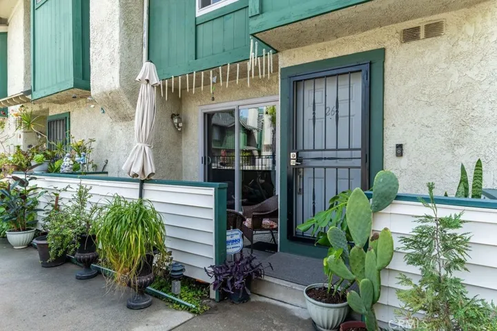 9740 Sepulveda Boulevard 26, North Hills, California 91343