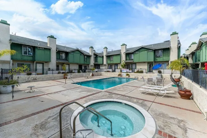 9740 Sepulveda Boulevard 26, North Hills, California 91343