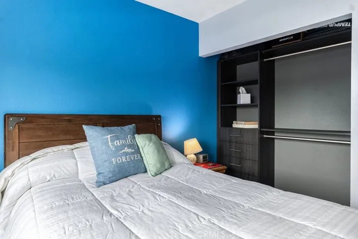 9740 Sepulveda Boulevard 26, North Hills, California 91343