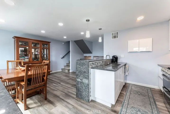 9740 Sepulveda Boulevard 26, North Hills, California 91343