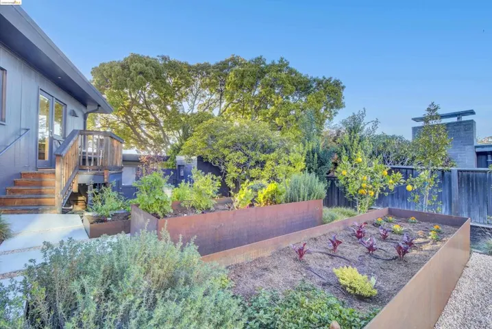488 Bonnie Dr, El Cerrito, California 94530