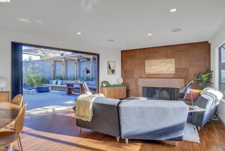 488 Bonnie Dr, El Cerrito, California 94530