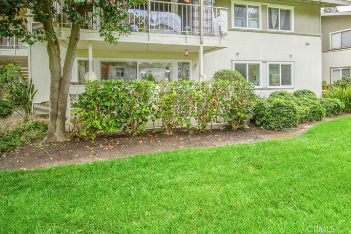 224 Avenida Majorca B, Laguna Woods, California 92637