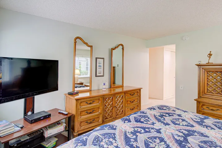 224 Avenida Majorca B, Laguna Woods, California 92637