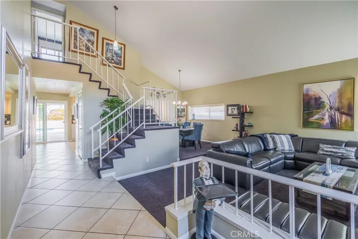 Grand Entry with Vaulted Ceiling