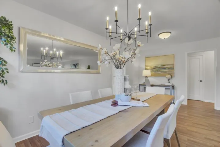 940 Hutchinson Avenue, Palo Alto, California 94301