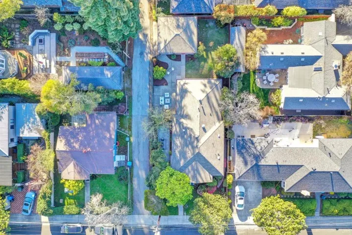 940 Hutchinson Avenue, Palo Alto, California 94301