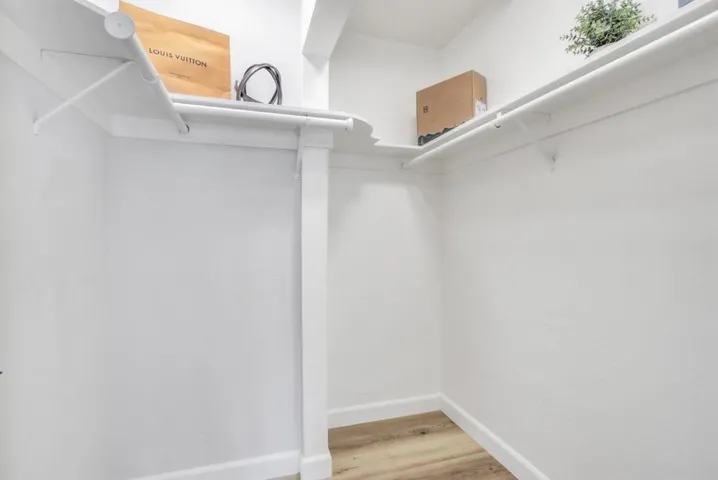 940 Hutchinson Avenue, Palo Alto, California 94301