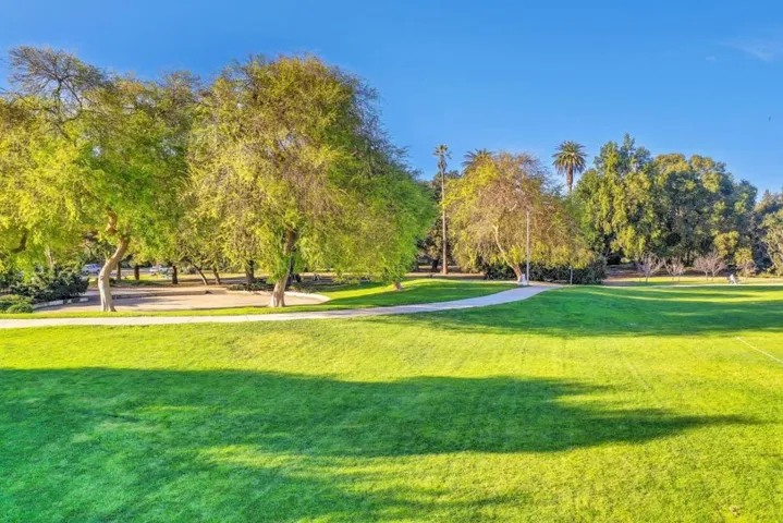940 Hutchinson Avenue, Palo Alto, California 94301